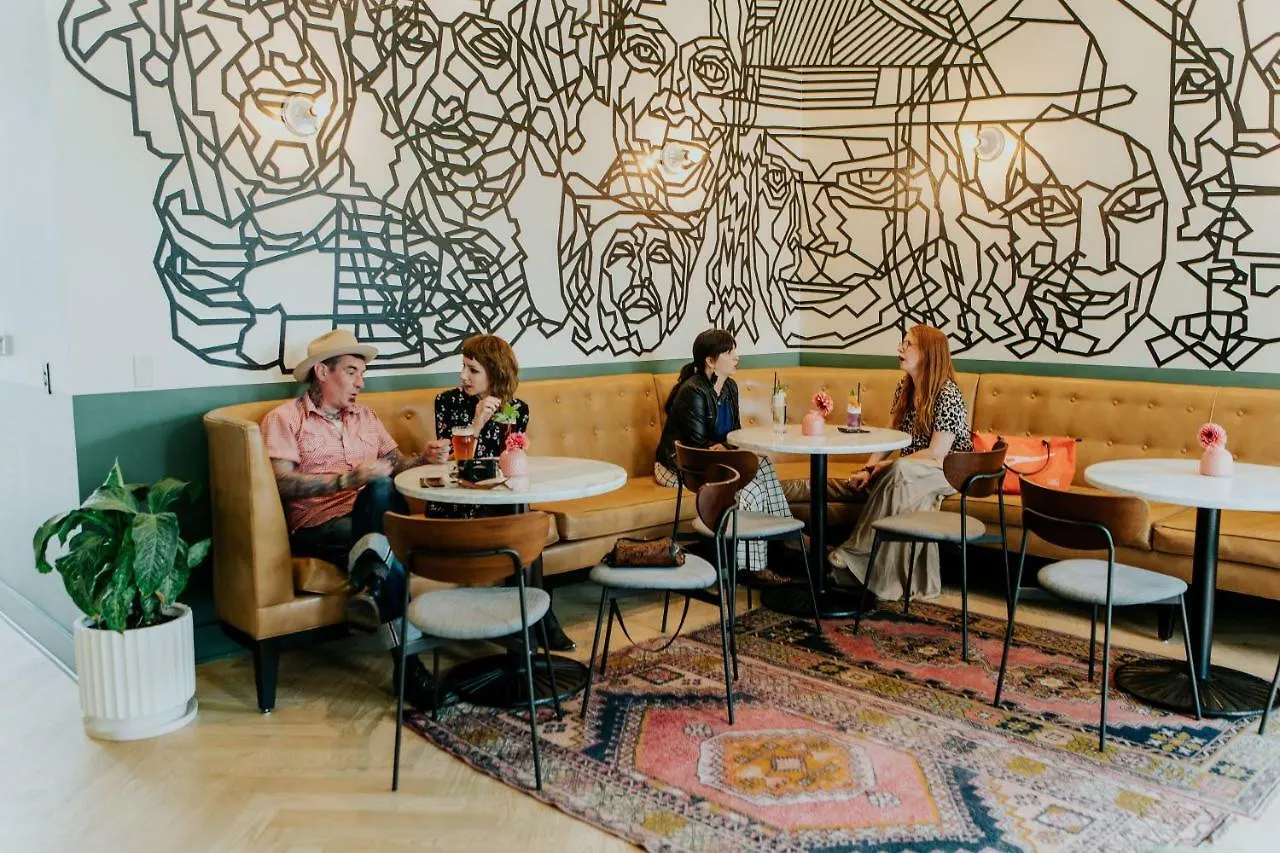 Vandyke Bed & Beverage Hotel Nashville