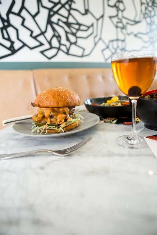 Vandyke Bed & Beverage Hotel Nashville